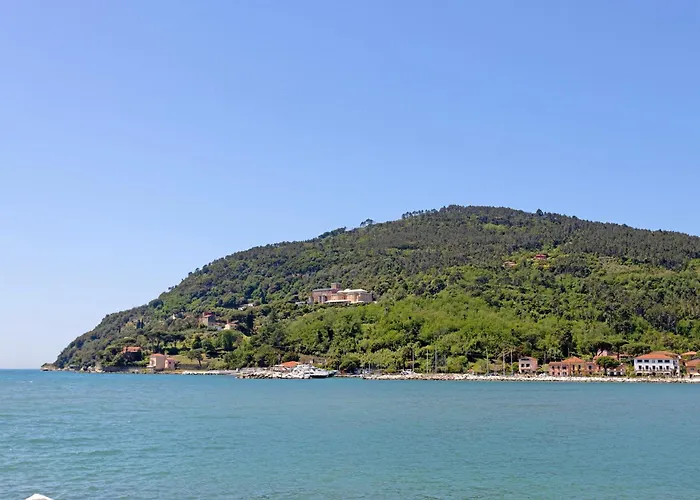 3 Διαμέρισμα *