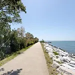 3 * Ameglia