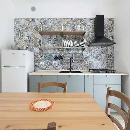 3 * Ameglia